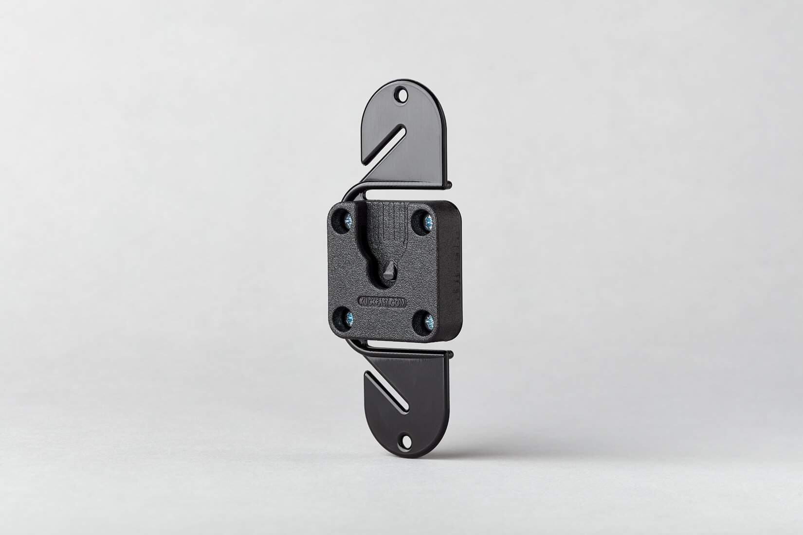 Shirt dock button klickfast retail